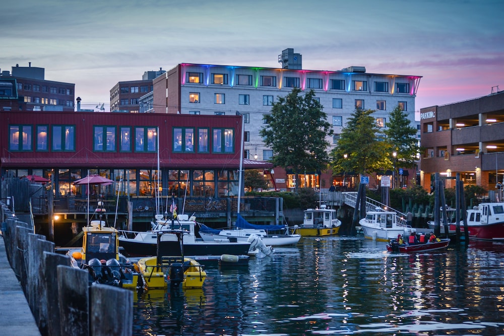 Hilton Garden Inn Portland Downtown Waterfront 17/41
