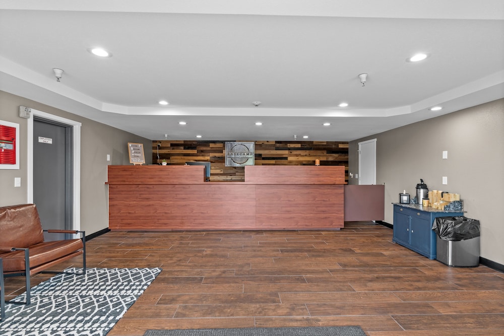 Basecamp Puyallup a Travelodge by Wyndham 9/50