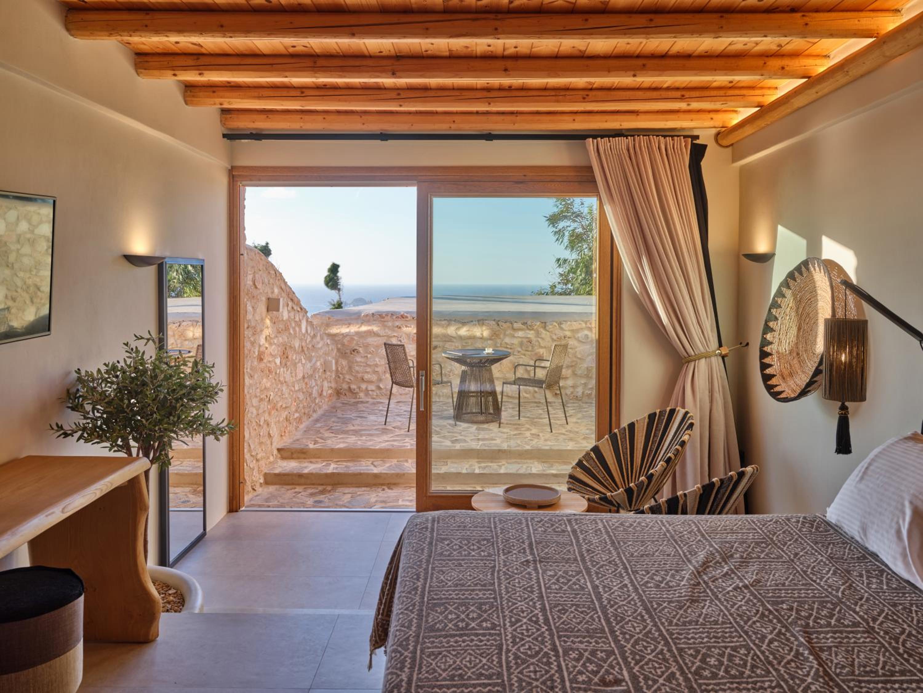 Cave, Suite, Queen Bed, Sea View