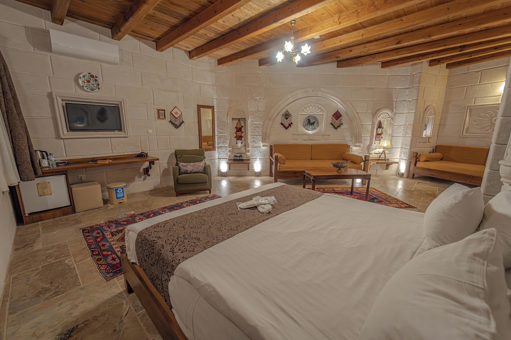 Zara Cave Hotel 19/50