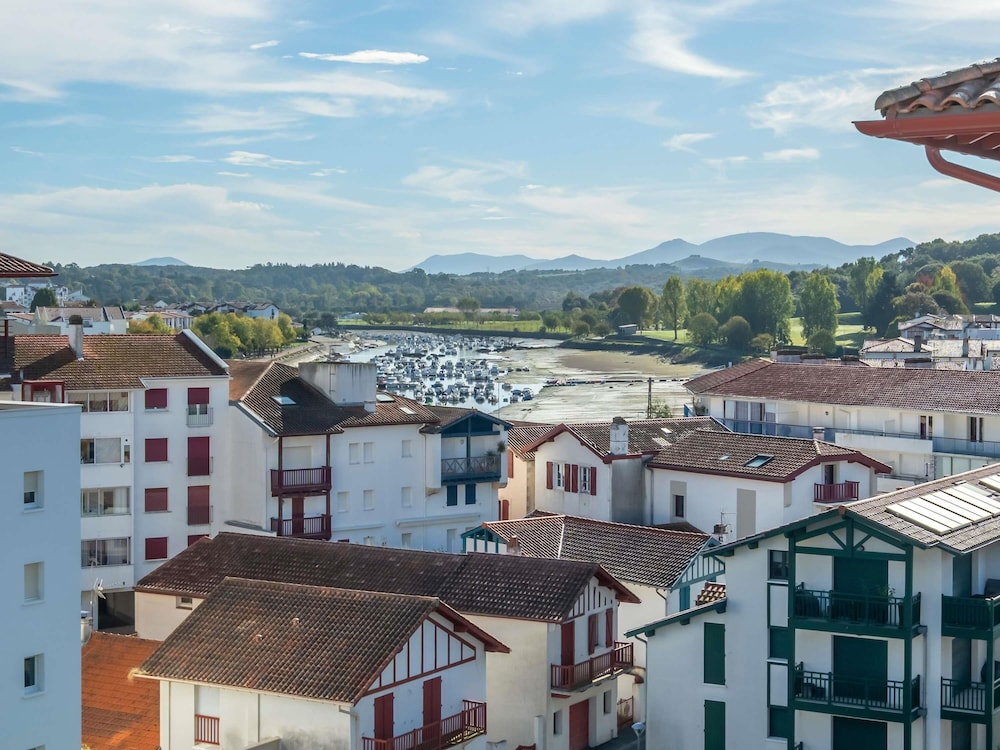 Ibis Ciboure St Jean De Luz Hotel 6/49