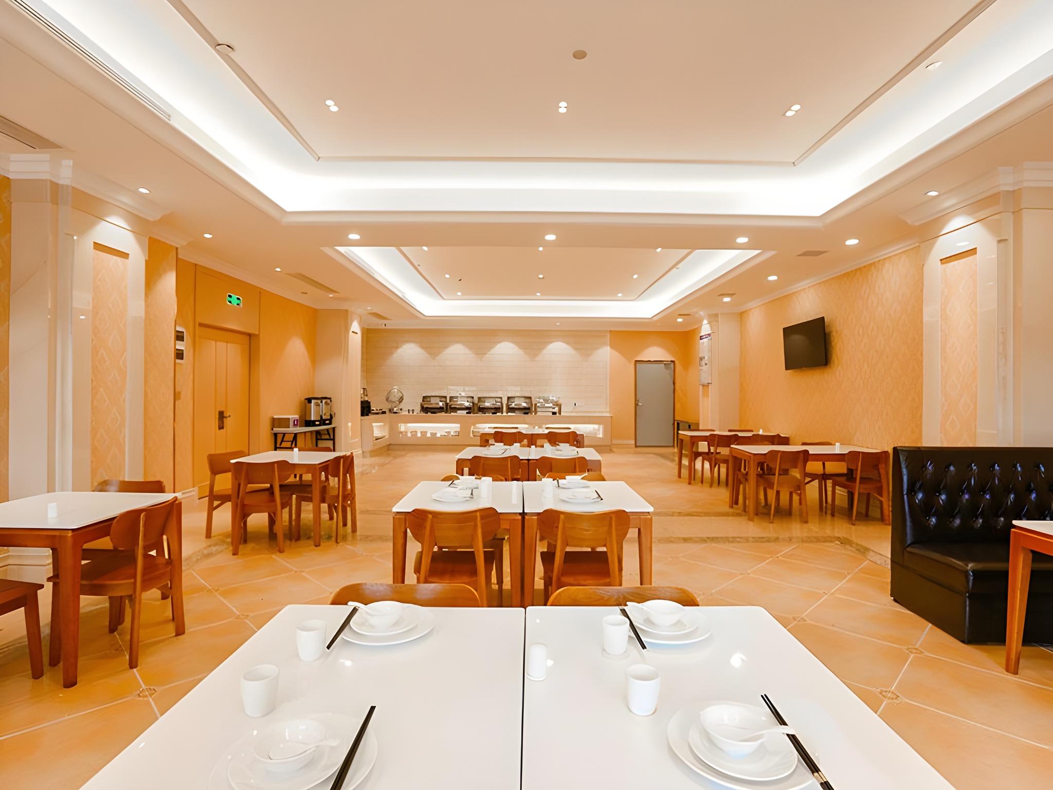 Vienna International Hotel (Foshan Gaoming Xinheng Plaza) 26/29