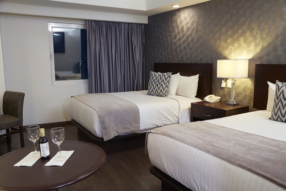 Hotel Ejecutivo Express 12/77