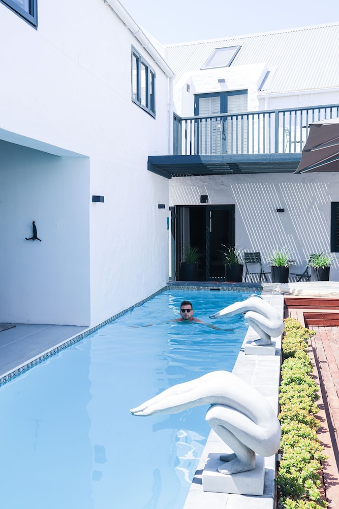 Abalone House &amp; Spa 3/75