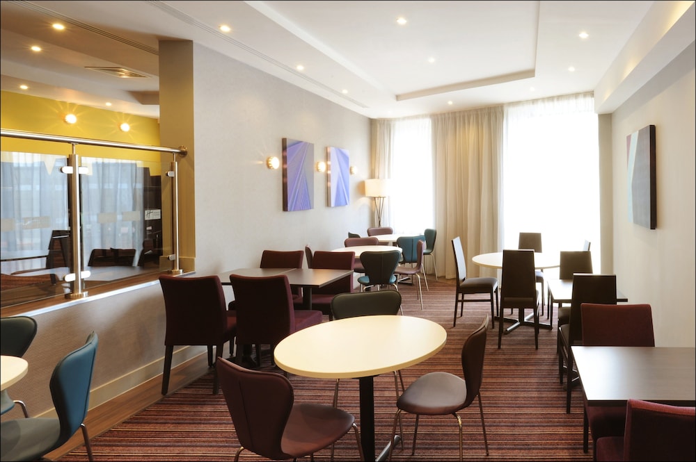 Holiday Inn Express Birmingham - Snow Hill 45/55