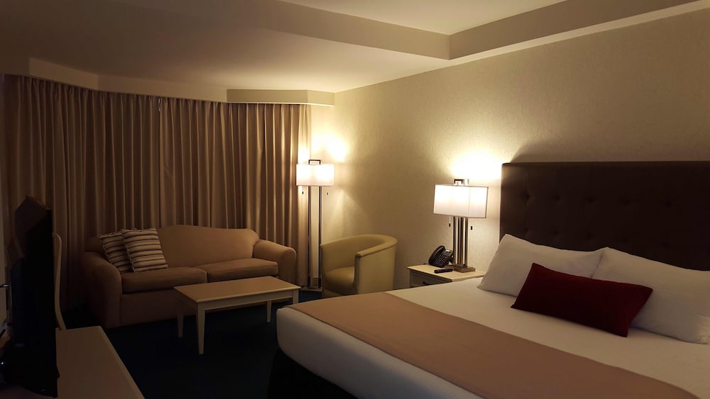 Clarion Amon Plaza 20/60