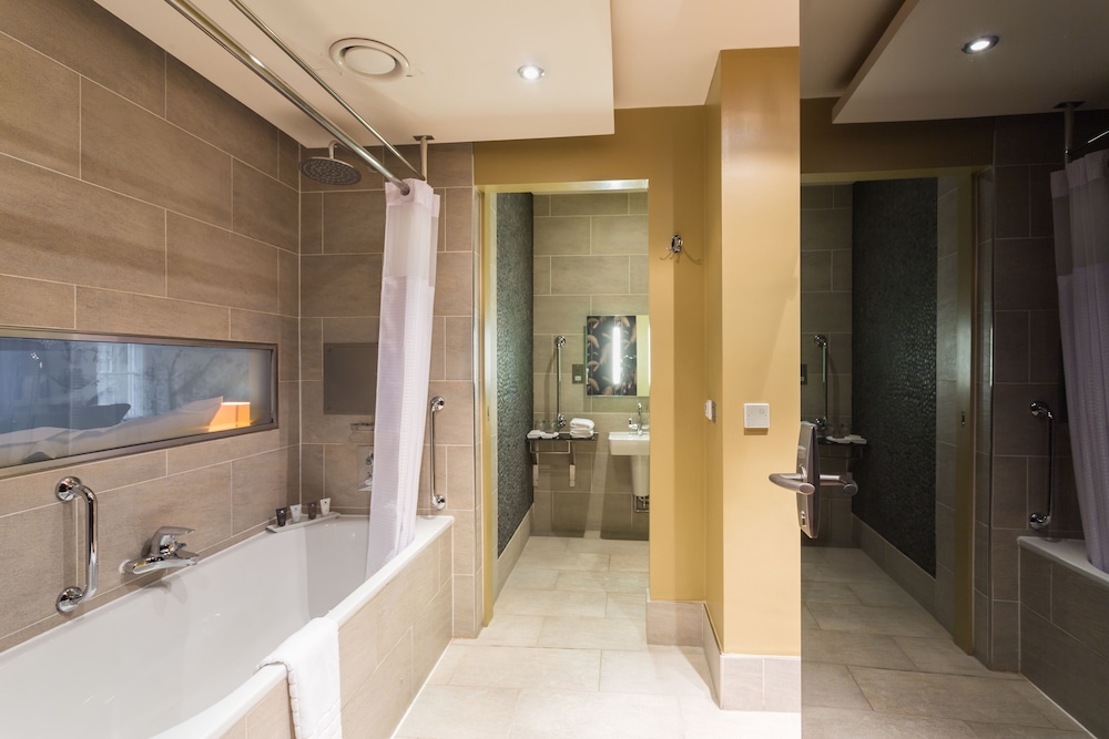 غرفة تنفيذية بسرير كينج، Le Monde Hotel 4/4