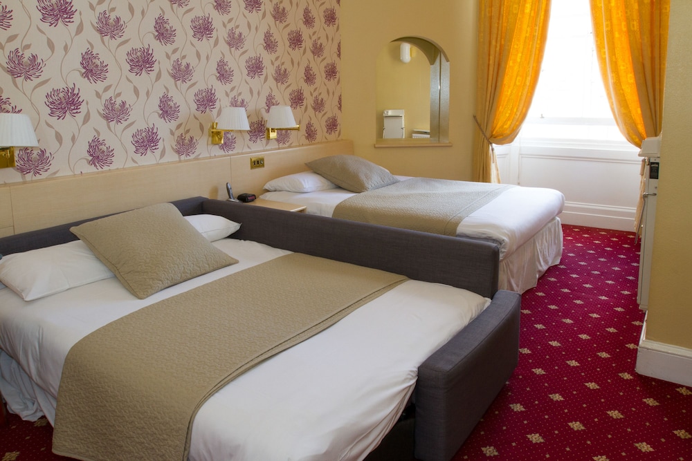 Edinburgh Thistle Hotel 16/50