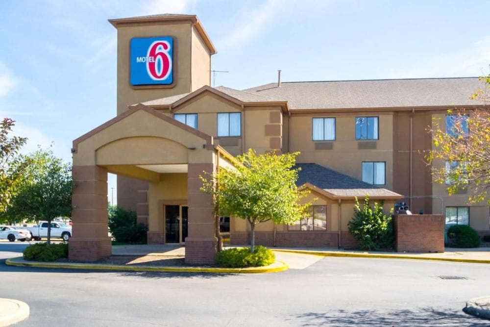 Motel6 Indianapolis, IN - Airport in INDIANAPOLIS - IN