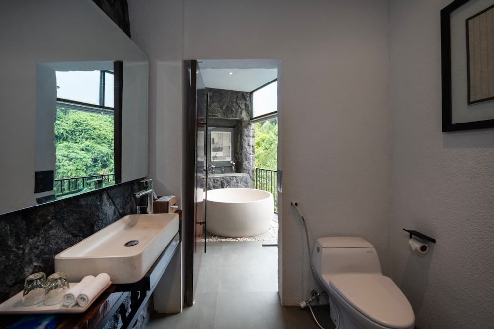 Zenubud Villa 44/46