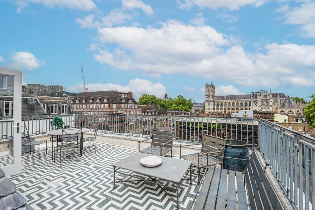 Westminster Apartments by D'Montrio 39/46