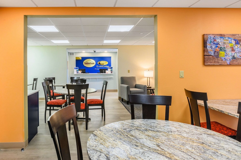 Econo Lodge Hammond 45/52
