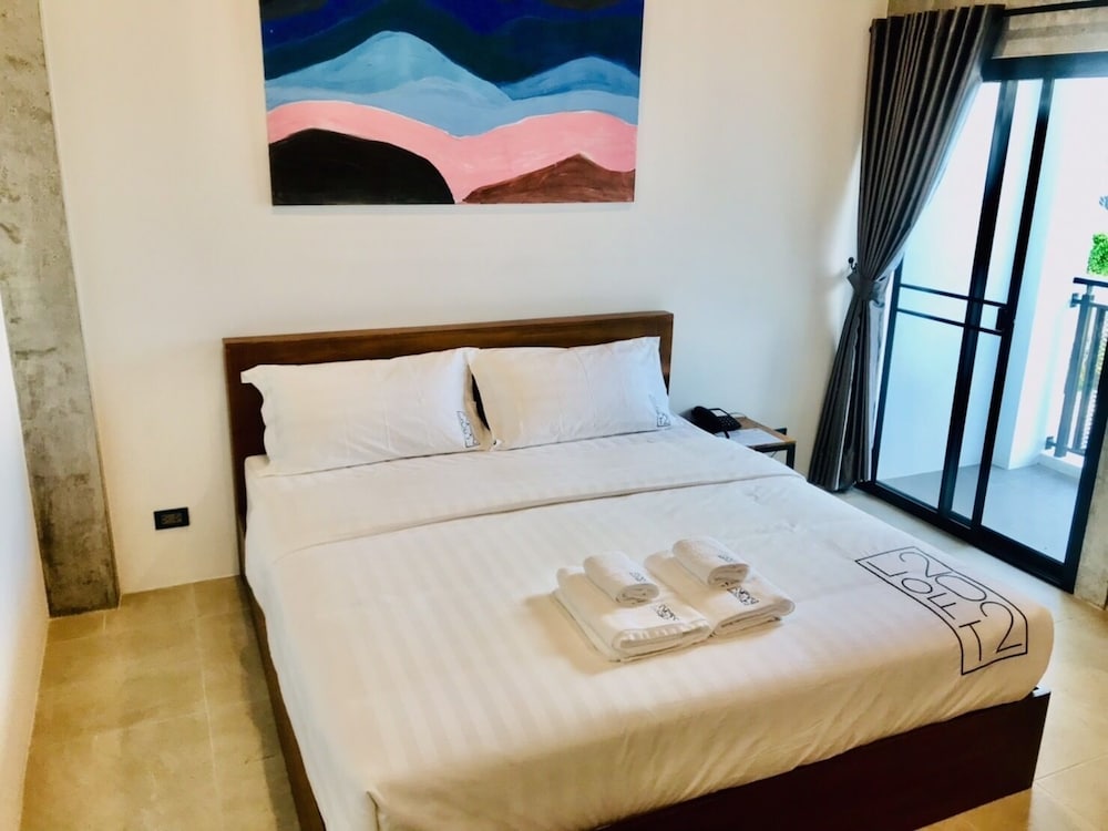 SUPERIOR, DOUBLE BED