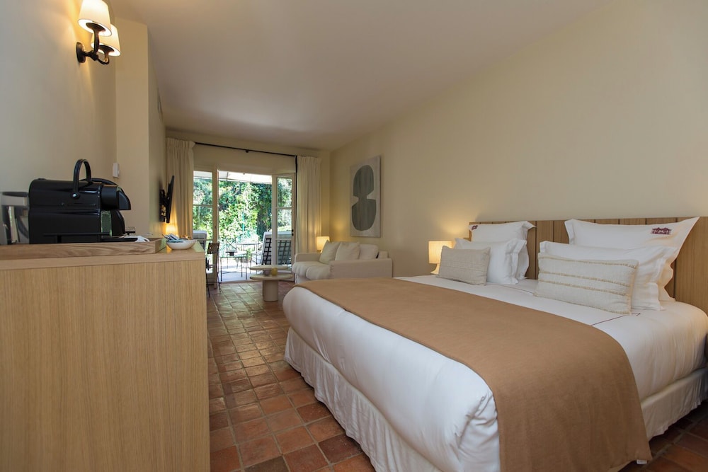 JUNIOR SUITE, DOUBLE BED