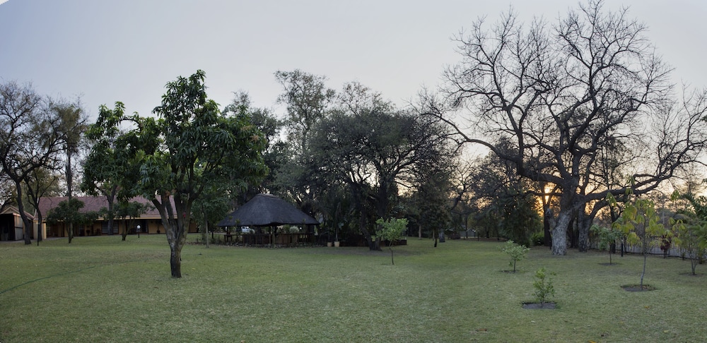 Sunbird Lodge - Guest House 32/40