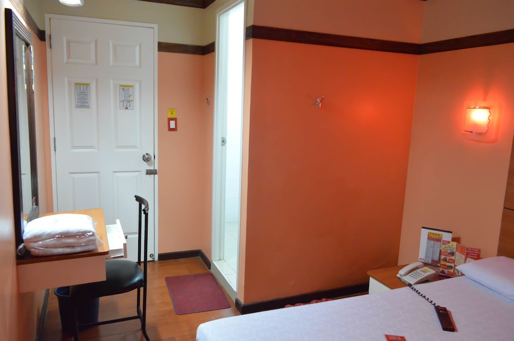Hotel Sogo Avenida 17/35