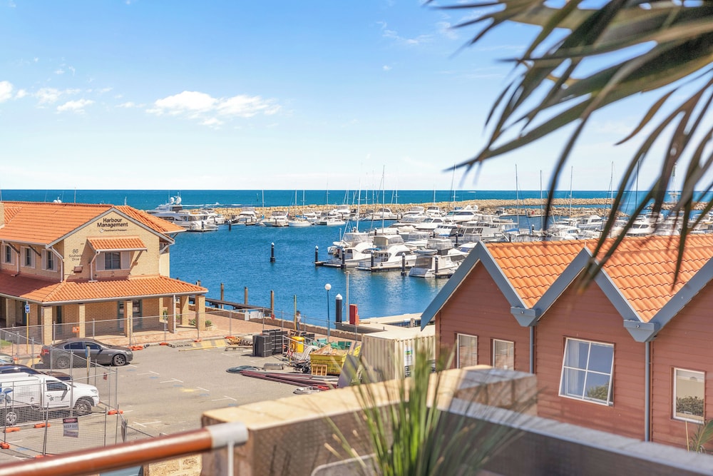 Nautica Residences Hillarys 36/50
