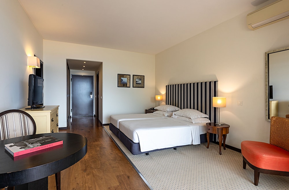 1 Bedroom, Cliff, Suite, Double Bed, Sea View