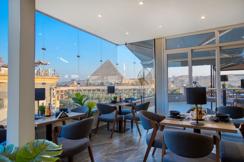 NOZOL PYRAMIDS HOTEL 47/59