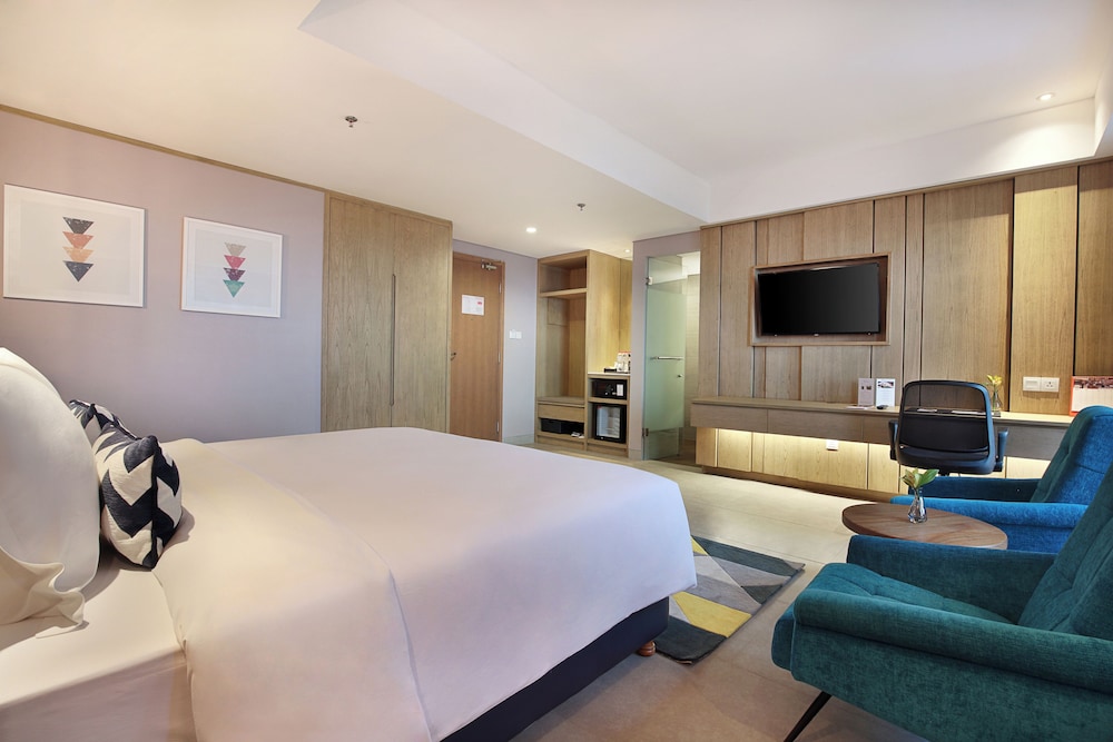 Swiss-Belinn Simatupang 28/57