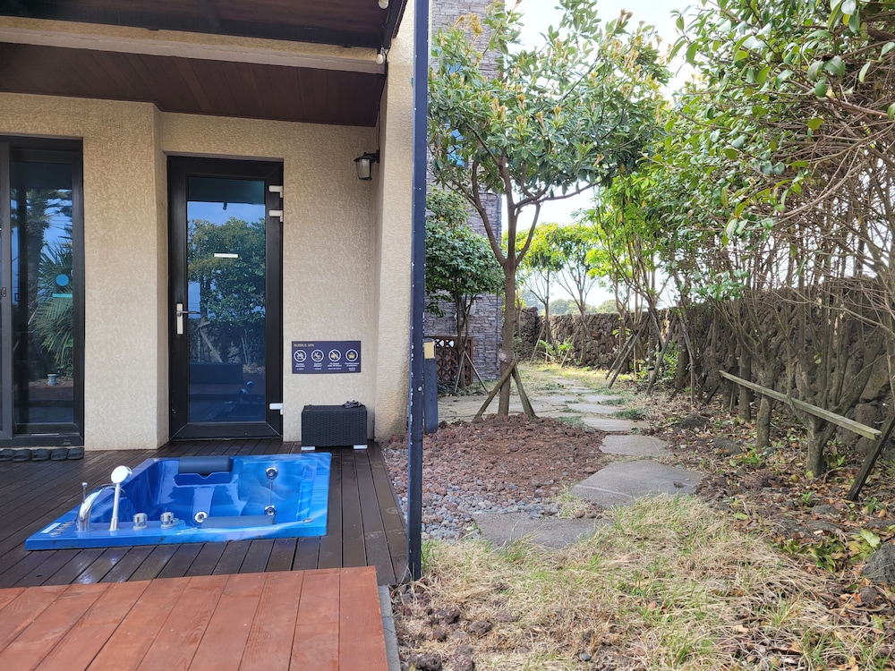 Leeum Island Spa & Pool Villa 9/50