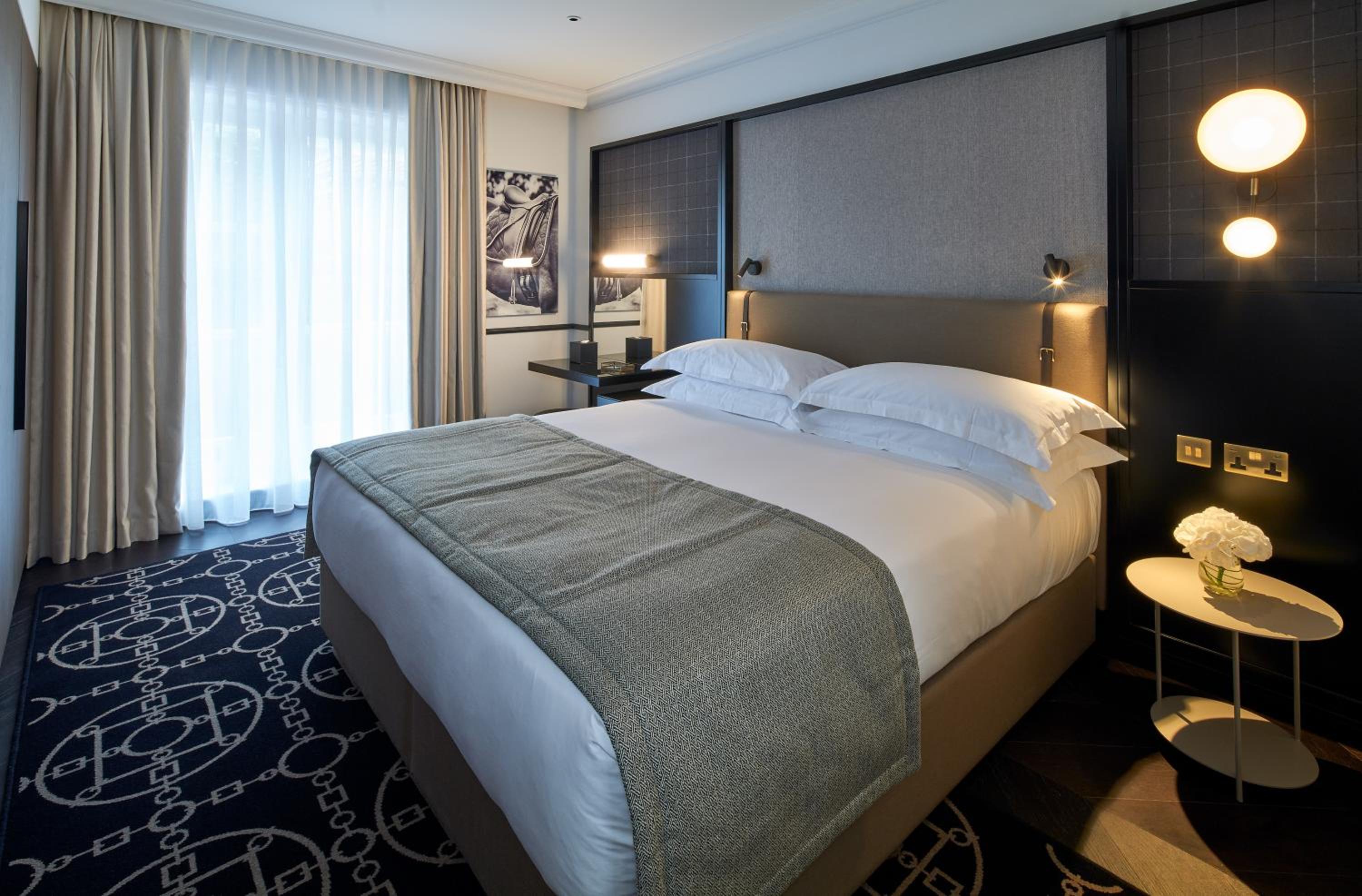 Luxury Two Bedroom Apartment