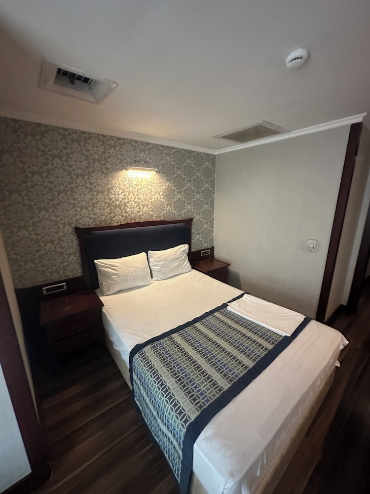 Boutique Princess Hotel 17/87