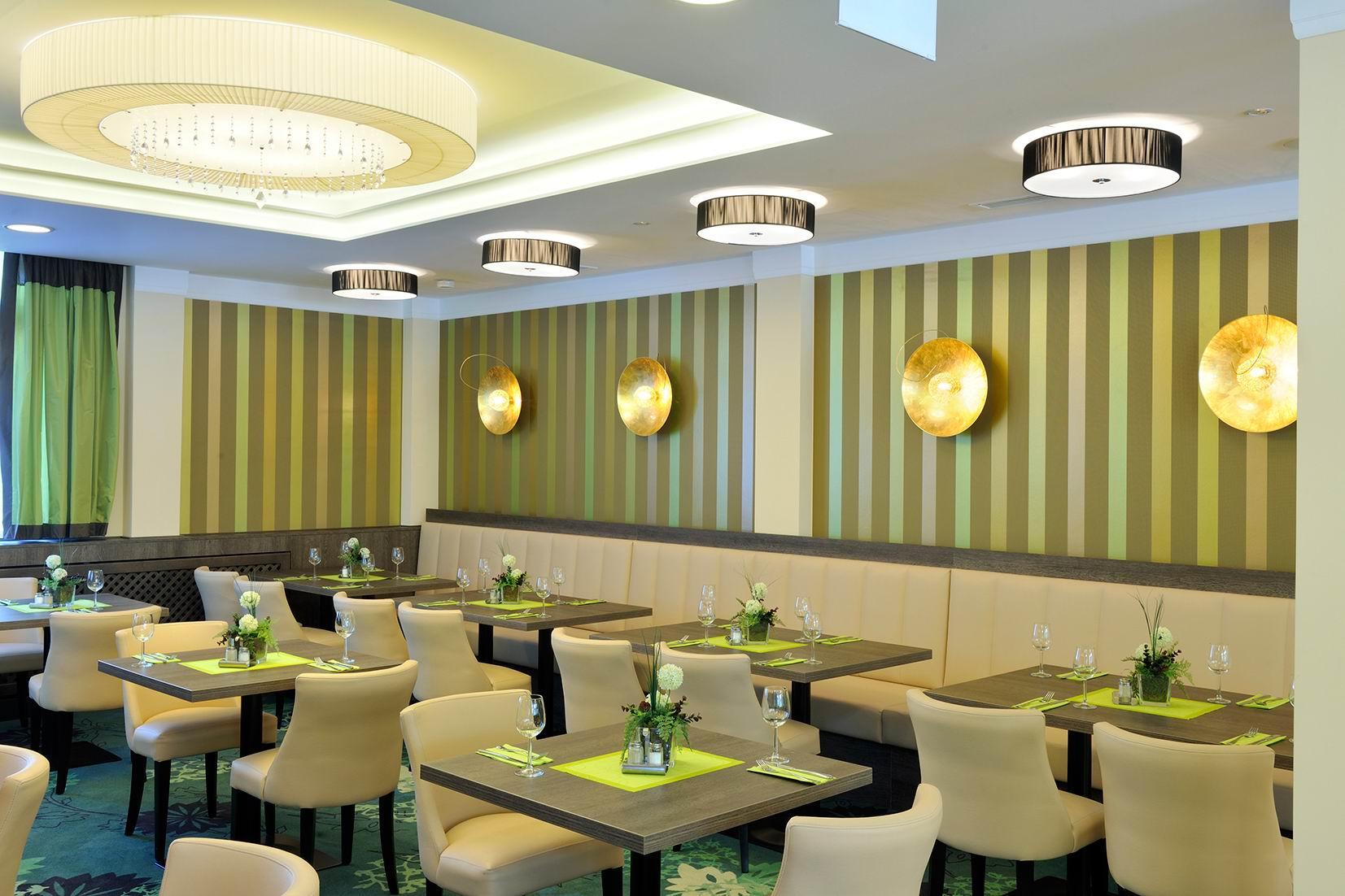 Johannesbad Hotel Koenigshof 32/44