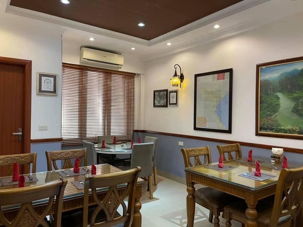 The Vancouver Hotel Ninh Binh 38/46