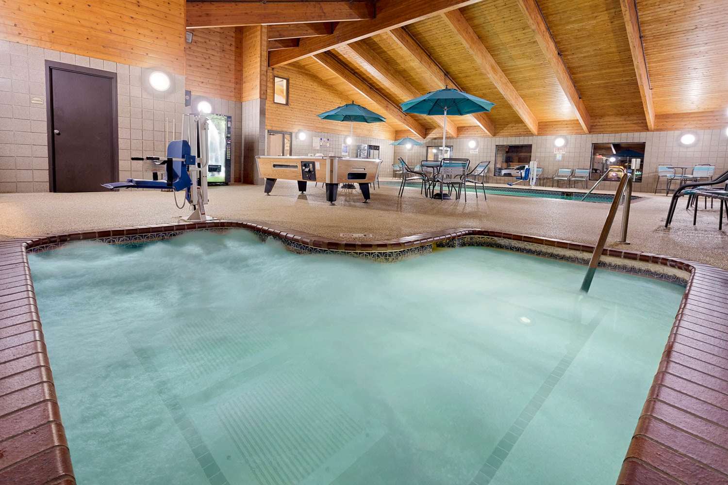 Baymont By Wyndham Owatonna 29/59