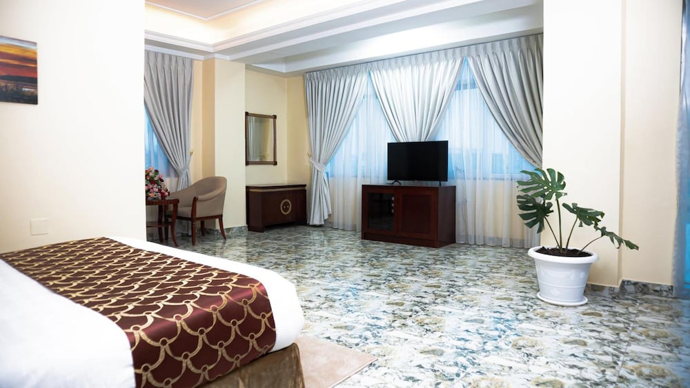 Dabi Hotel and Apartments 29/31
