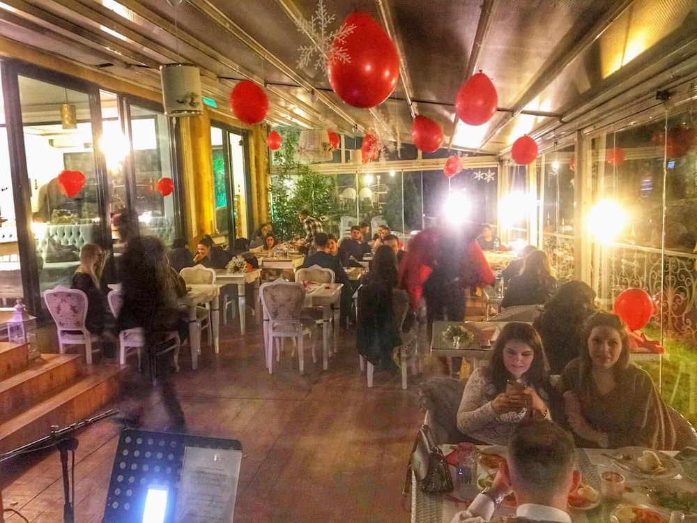 Bab-i Zer Konaklama ve Restaurant 28/50
