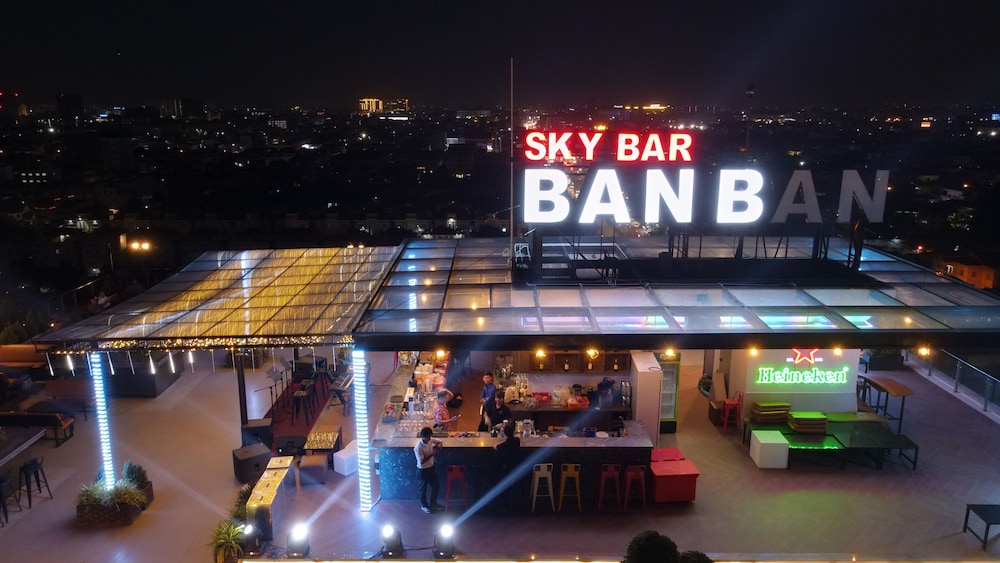 Ban Ban Hotel 2/50