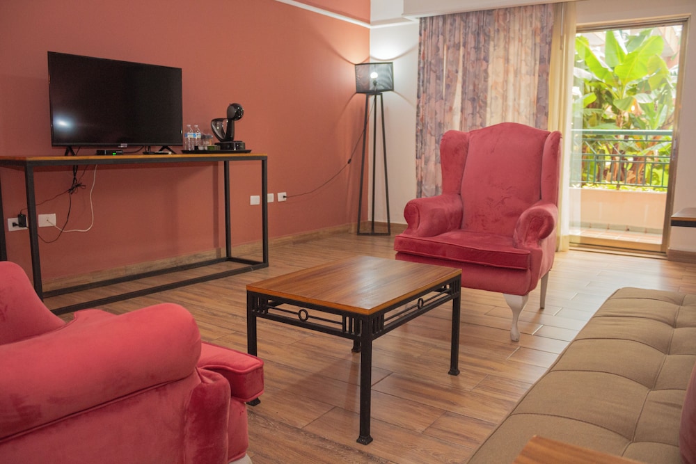 Nk Hotel Nekie Tepic 10/73