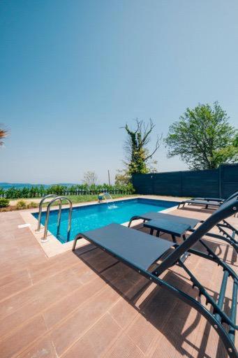 Sapanca Kaya Palace 25/50