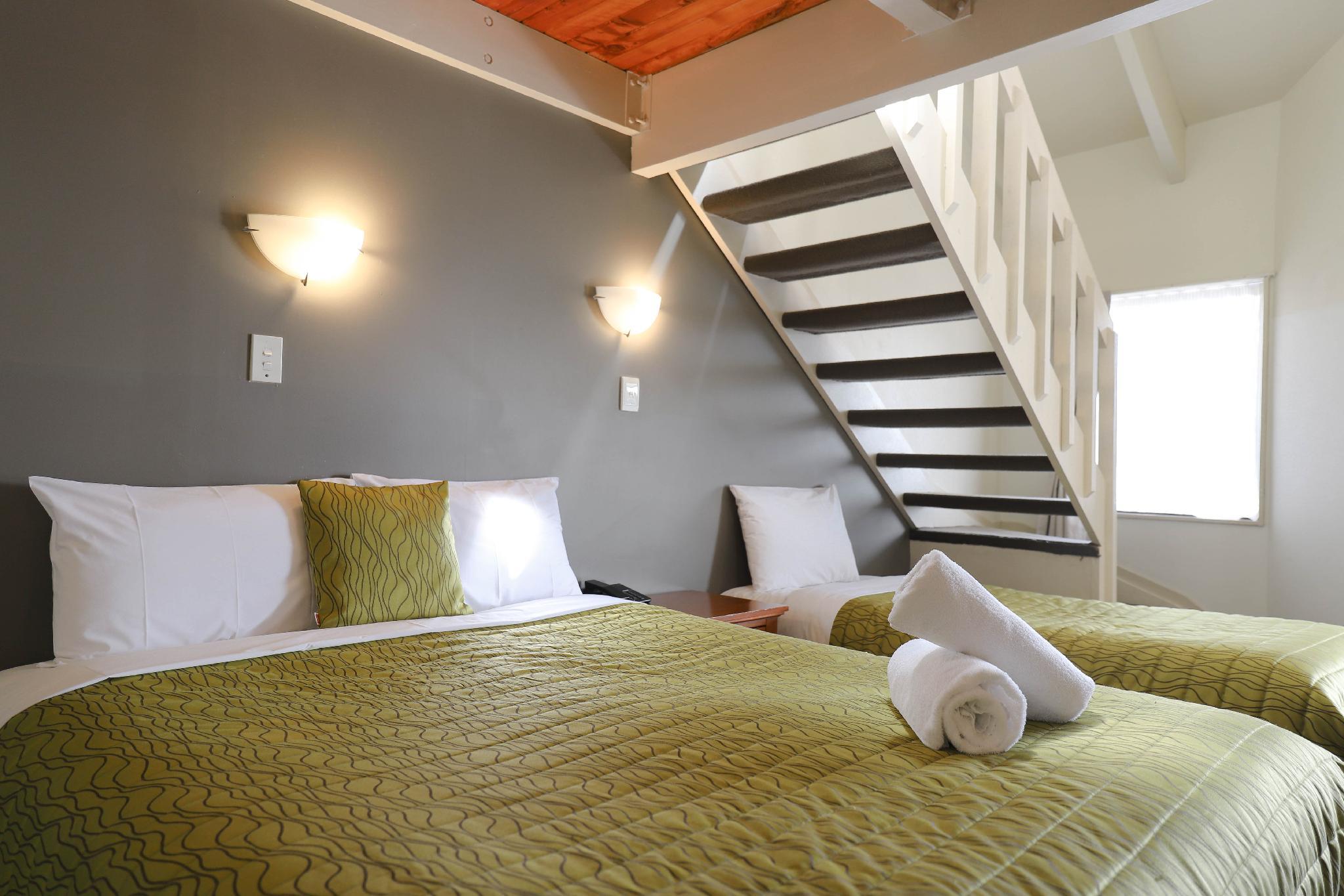 Loft, Spa, Family