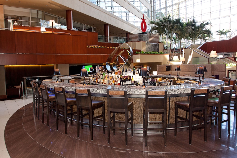 Hyatt Regency Greenville 50/68