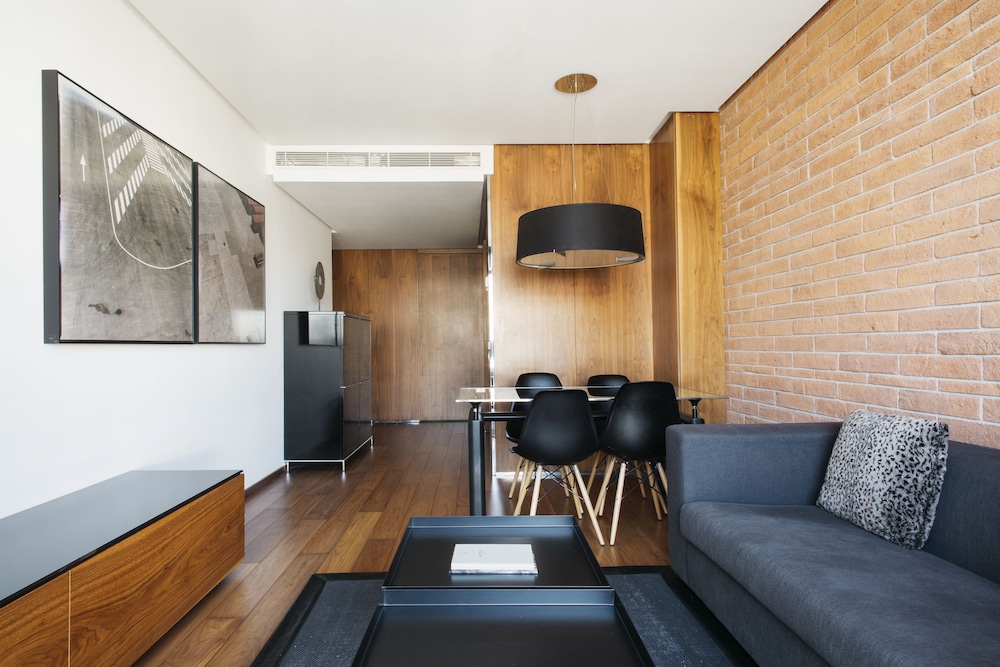 Suites Avenue 34/46
