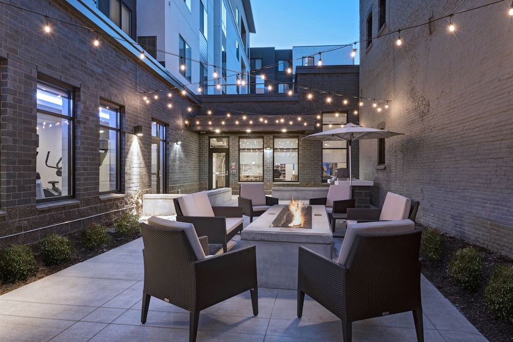 Residence Inn By Marriott St. Paul Downtown 28/40