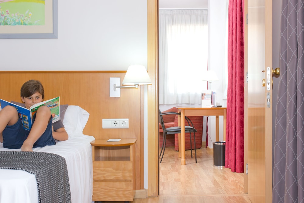 Aparthotel Atenea Valles 19/62