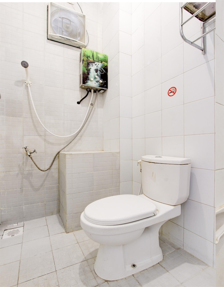 Hotel O Wisma Arya 2 54/55