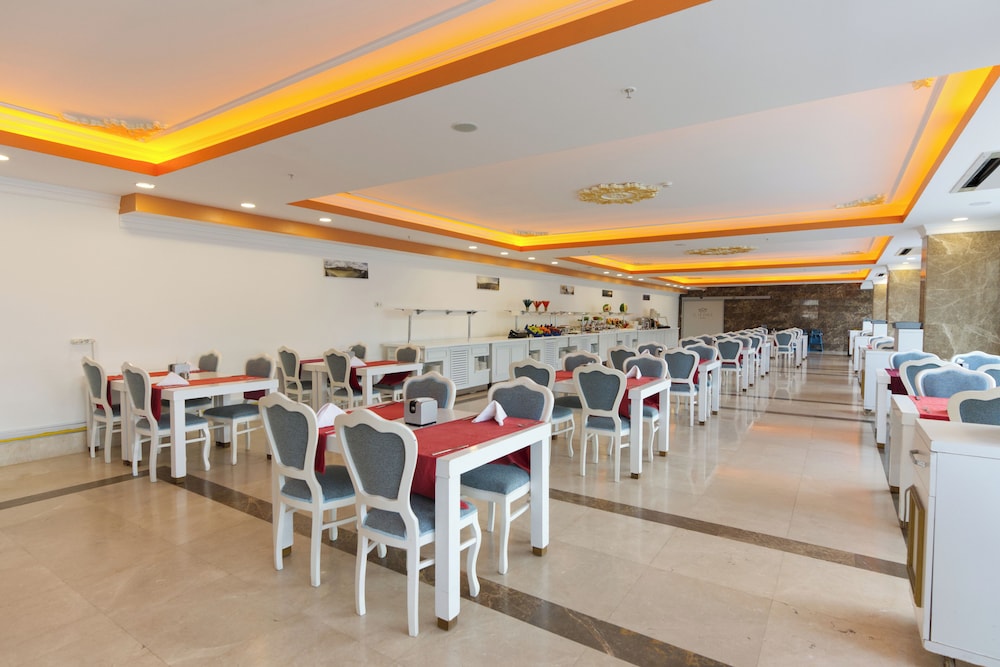 SL La Perla Hotel Kemer 38/50