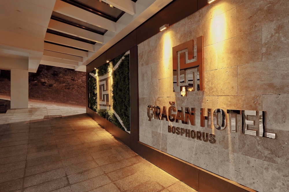 Ciragan Hotel Bosphorus Istanbul 12/68