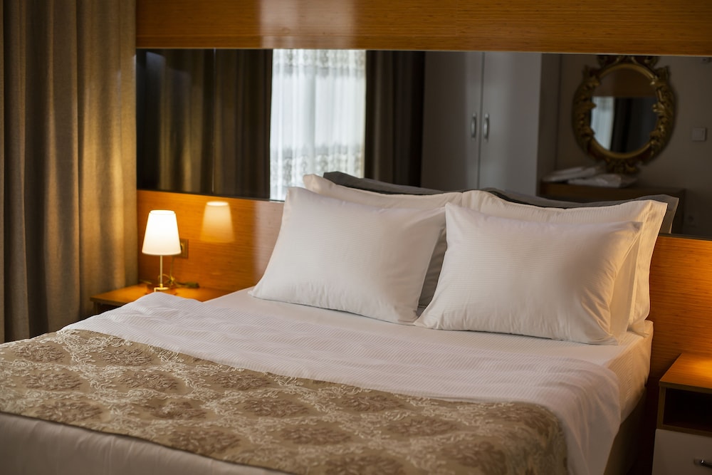 Mersin Vip House Hotel 12/22
