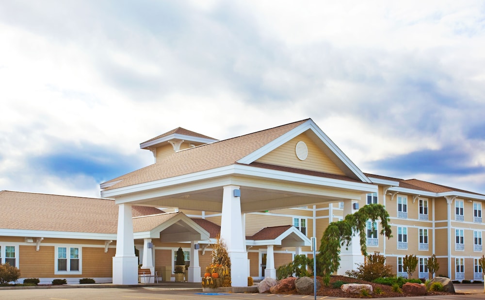 Holiday Inn Express Hotel Suites Iron Mountain 3/57