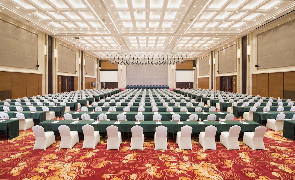 New Century Hotel Guian Guizhou 24/33