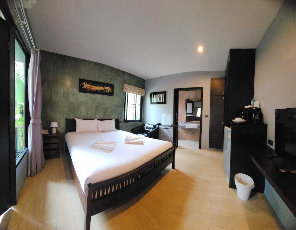Cocoville Phuket 26/75