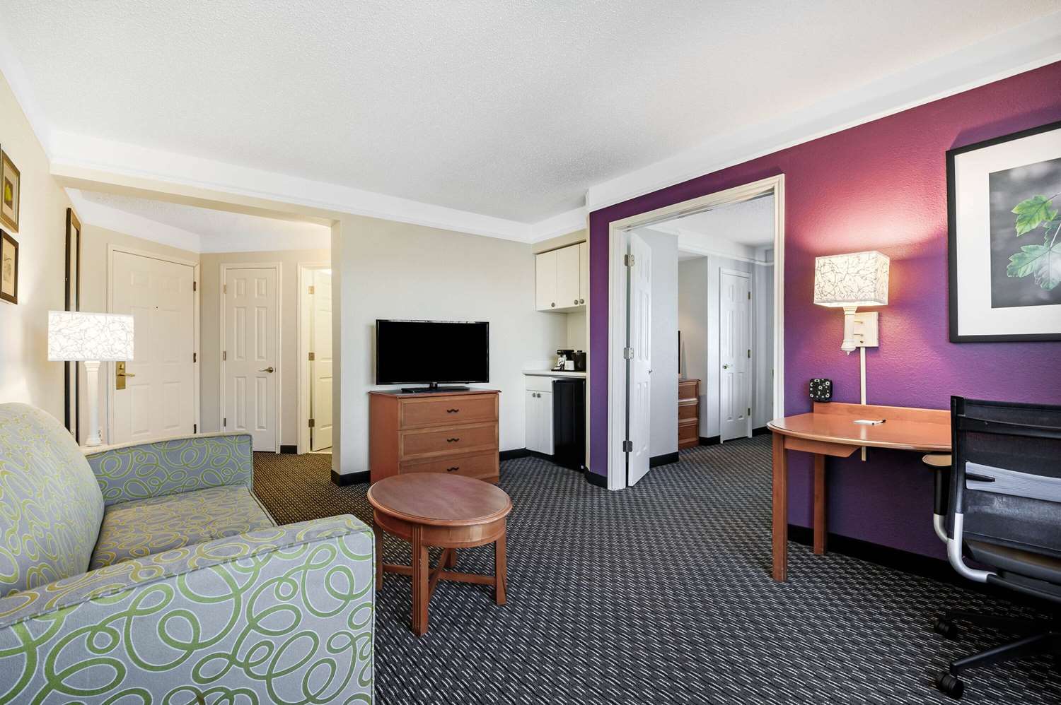 La Quinta Inn & Suites by Wyndham Myrtle Beach Broadway Area 33/54