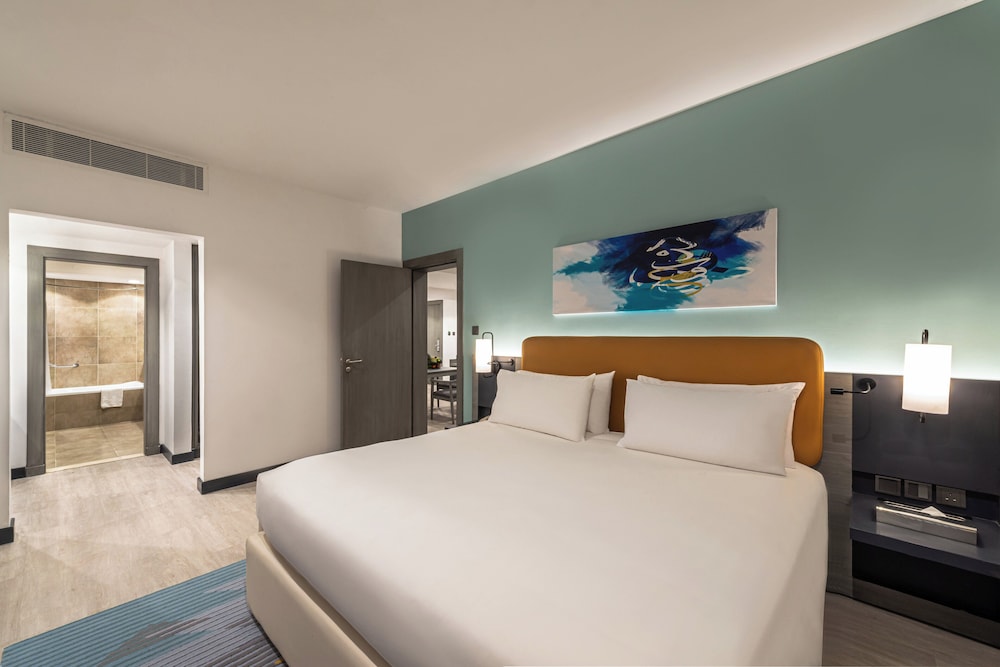 PREMIUM, KING BED