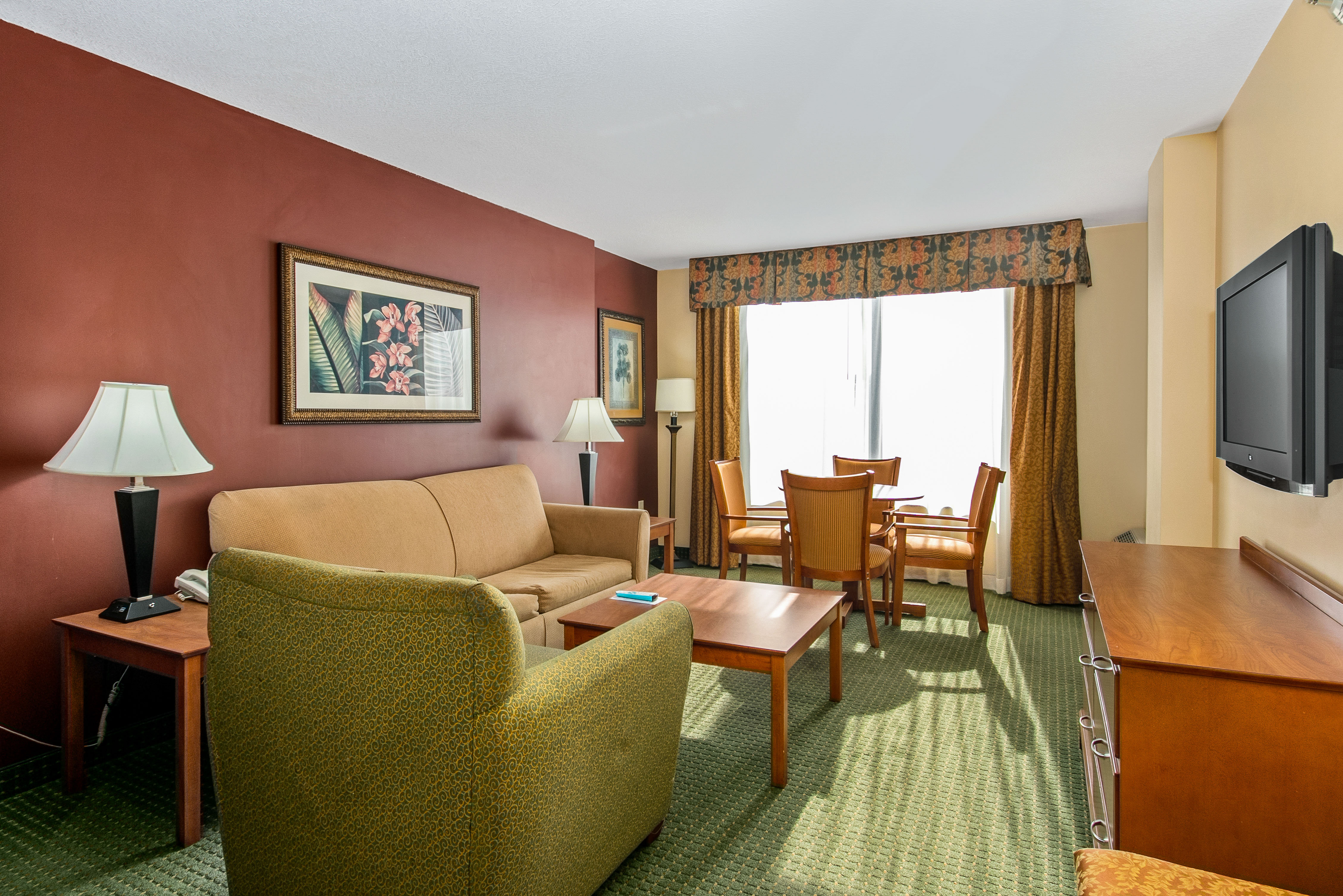Holiday Inn Hotel and Suites Clearwater Beach 28/50